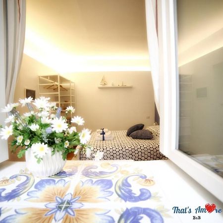 That'S Amore B&B Castellammare di Stabia Exteriör bild